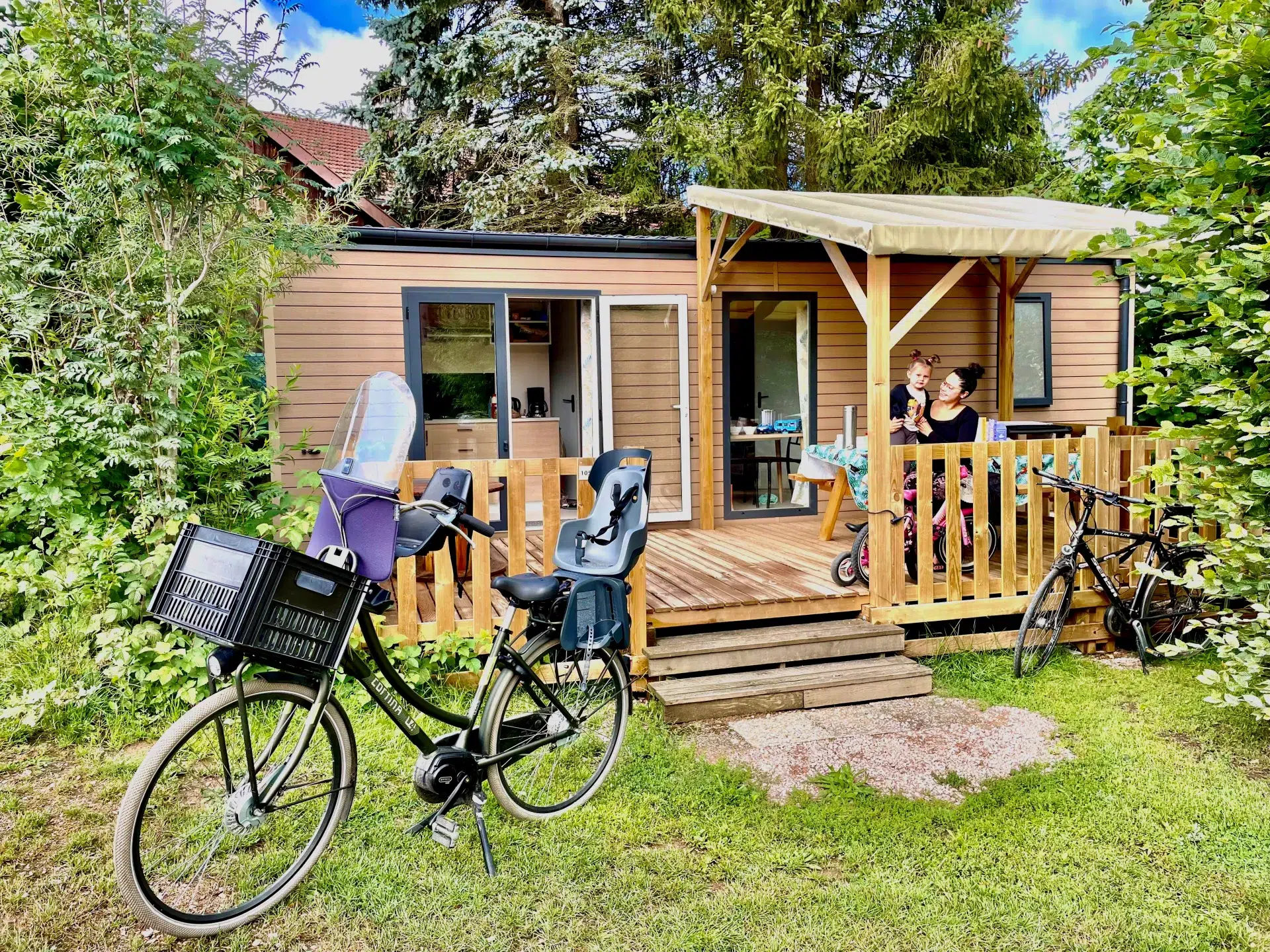 bungalow chene camping au clos de la chaume camping vosges location camping vosges camping gerardmer