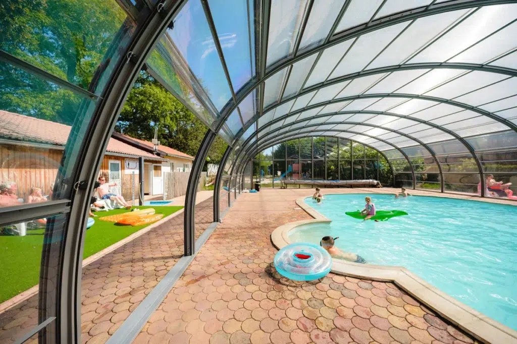 1333 01 Au Clos de la Chaume zwembad